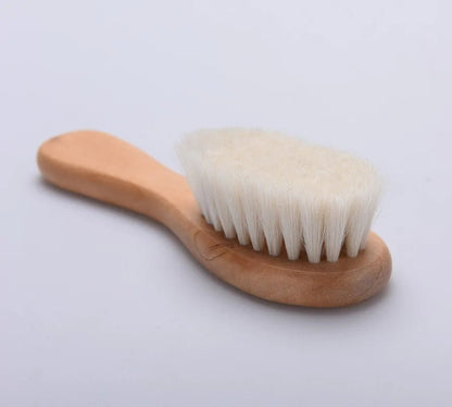 1 Personalized Baby Hairbrush Shower Gift Custom Engraved Baby Brush a Keepsake for Newborns The Perfect Present for New Mothers - BookBuch